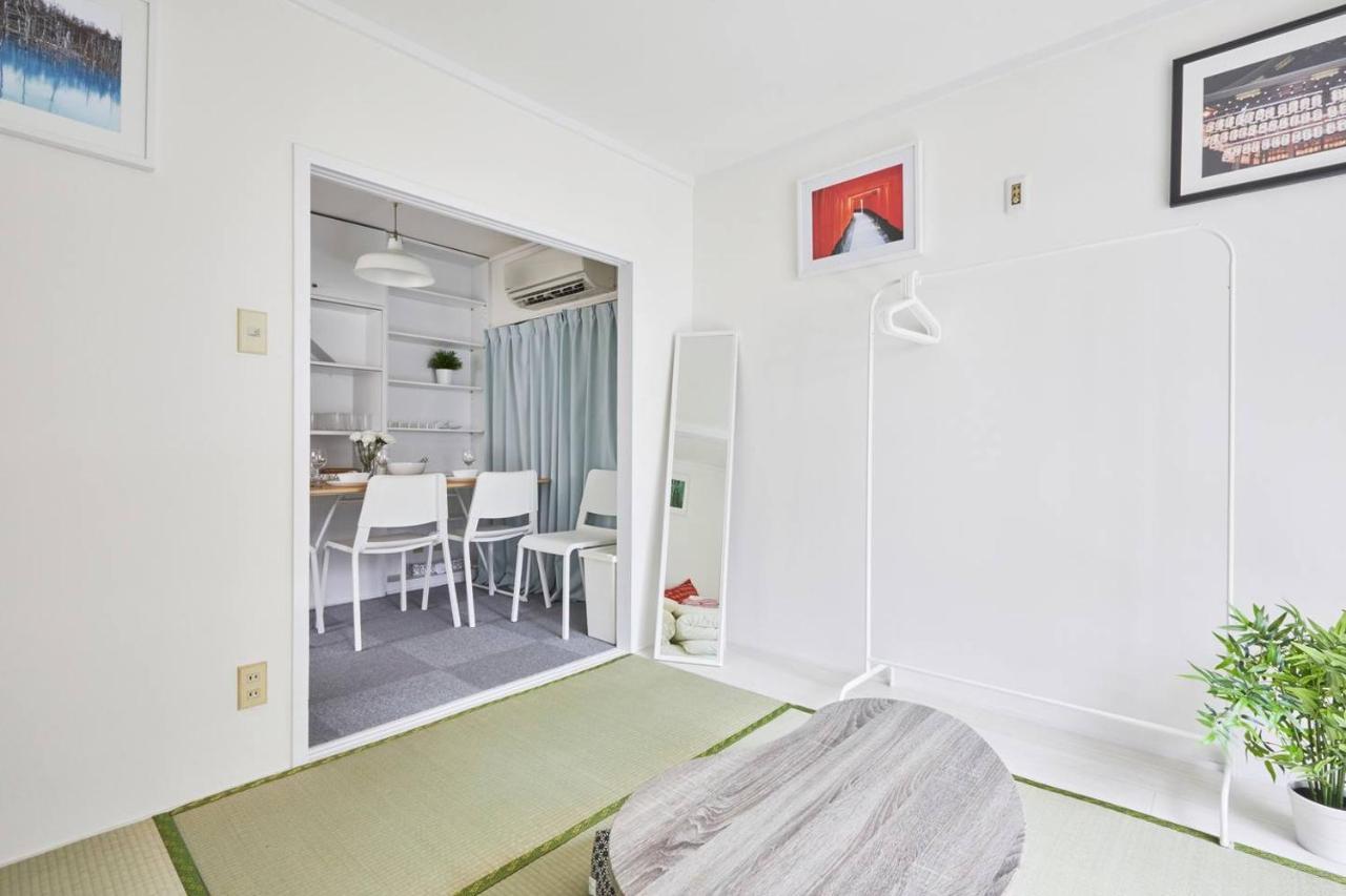 Tora Hotel Tokyo-Kitaueno 寅ホテル北上野 Buitenkant foto
